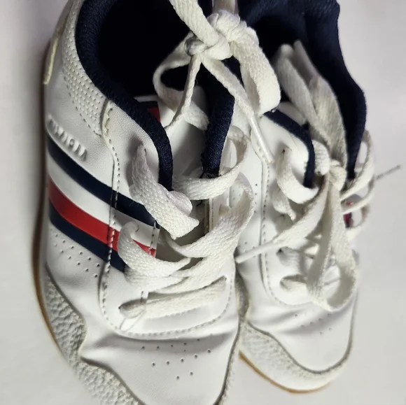 Tommy Hilfiger Kids White and Navy Sneakers with Red Accent - Picture 2 of 5